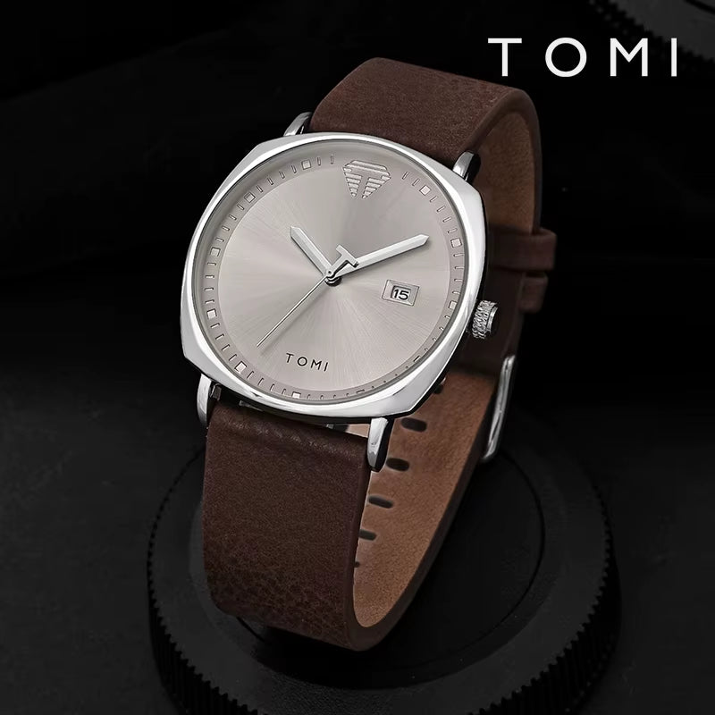 Minimalist Leather Quartz Watch for Men with Date