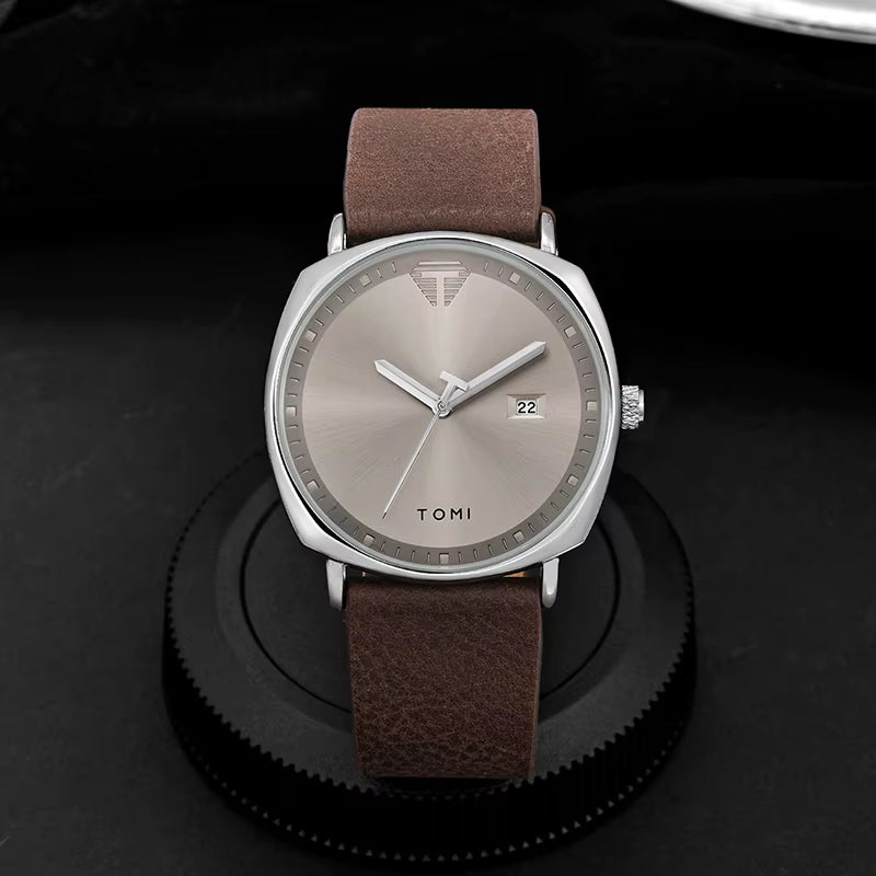Minimalist Leather Quartz Watch for Men with Date